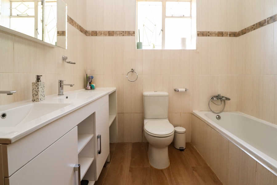 4 Bedroom Property for Sale in Orkney North West